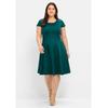 Cocktailkleid SHEEGO "Große Größen", Damen, Gr. 50, Normalgrößen, grün (tiefgrün), Obermaterial: 97% Baumwolle, 3% Elasthan, unifarben, klassisch, figurbetont knieumspielend, Rundhals, Kurzarm, Kleider Partykleid, in Bahnenform