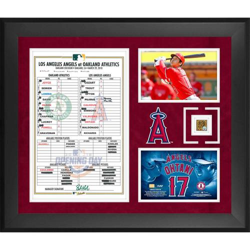 Shohei Ohtani Los Angeles Angels, gerahmte 20 x 24 Zoll große MLB-Debüt-Collage mit einem Scan der Nachbildung der Aufstellungskarte und einer Kapsel mit beim Spiel verwendetem Schmutz vom MLB-Debüt – limitierte Auflage von 500 Stück – Version 2