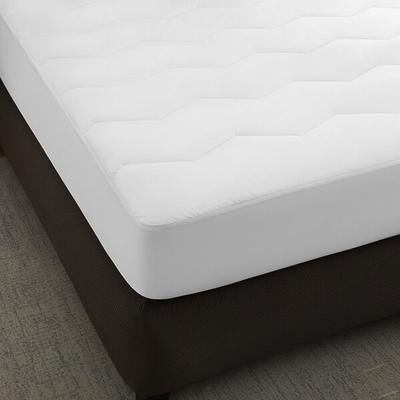 Berkshire Hospitality ecofiber 76" x 80" King Size White 100% Cotton Quilted Mattress Pad - 4/Case