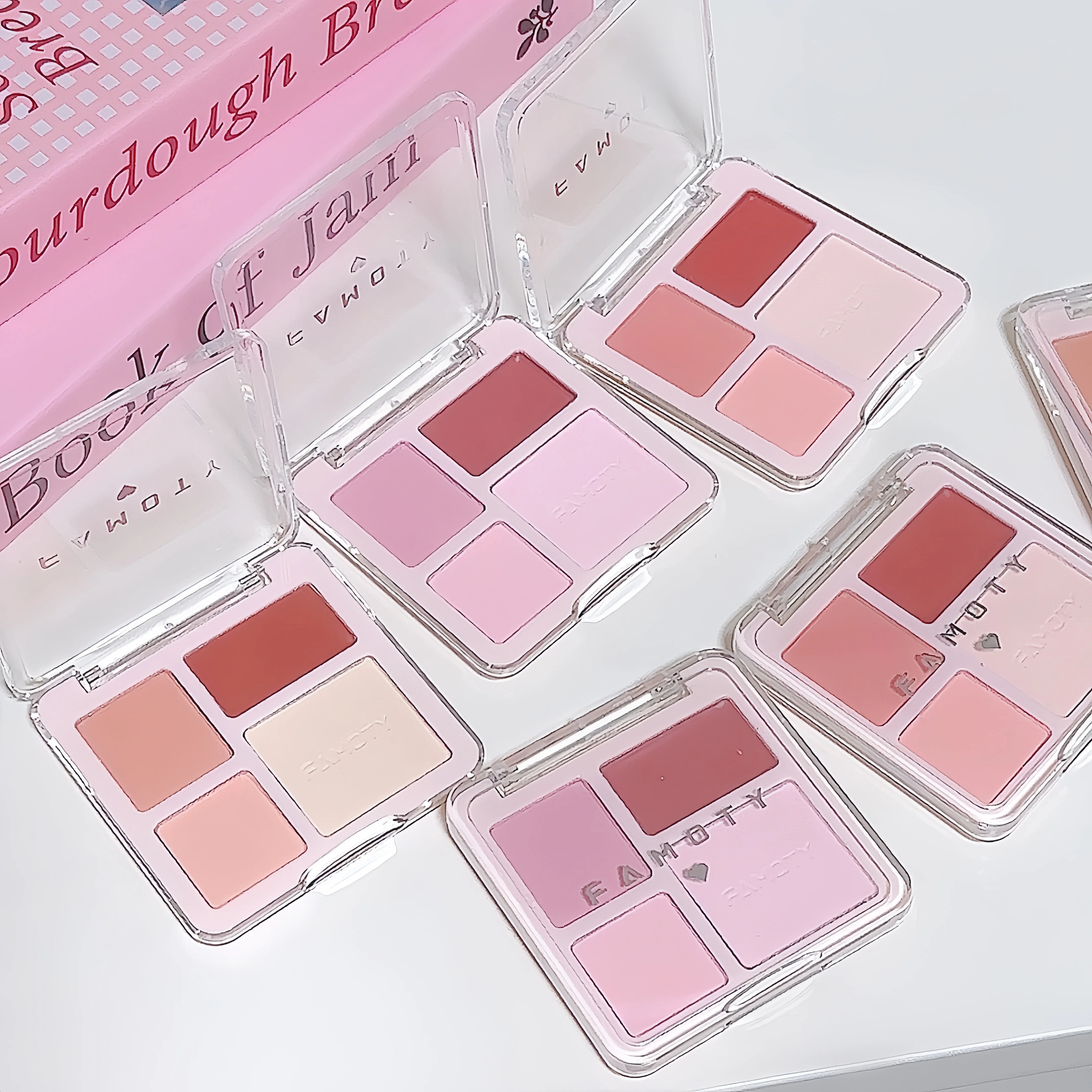 4-Farben-Rouge-Palette Rose Hawthorn Cheek Tint Rouge-Puder Natürliches Gesichts-Make-up Matte Peach Rouge Contour Shadow Palette Image