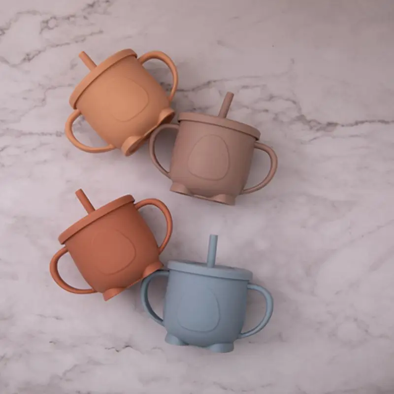 Baby Fütterung Stroh flasche Trinkbecher Baby Silikon Doppel griff Trinkbecher Kinder Anti-Hot auslaufs ichere Tasse Kinder Mini Wasser becher Image