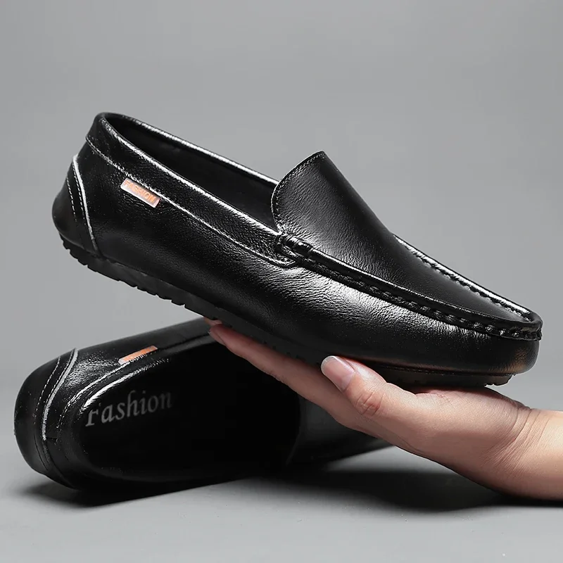 Mode Leder Männer Casual Schuhe Italienische Marke Formale Männer Loafer Mokassins Atmungsaktive Slip auf Weiche Fahr Schuhe Plus Größe 47