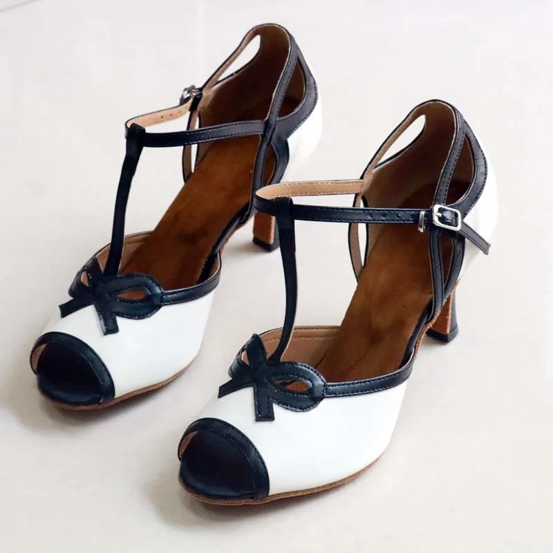 Neue rote Damen-Tanzschuhe, lateinamerikanische Salsa-Stiefel, Patty-Gesellschaftstanzschuhe, Damenschuhe, 10 cm