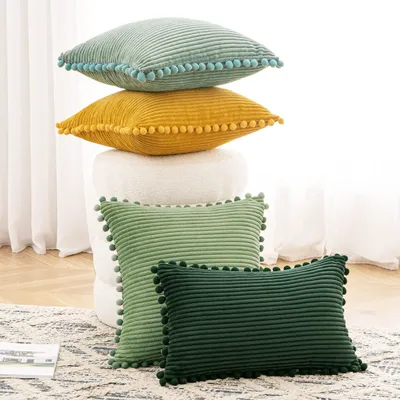Packung Boho dekorative Kissen bezüge mit Pompons 16x16 Kissen bezüge Cord Kissen bezug niedlichen Image