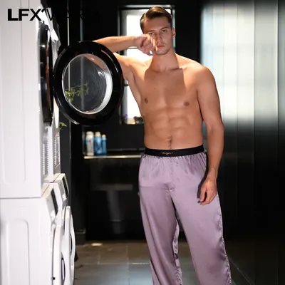 52025 Luxus-Seidenhose für Herren – Premium-Lounge- und Pyjama-Nachtwäschehose aus 100 % Maulbeerseide, luxuriöser Komfort und Stil Image