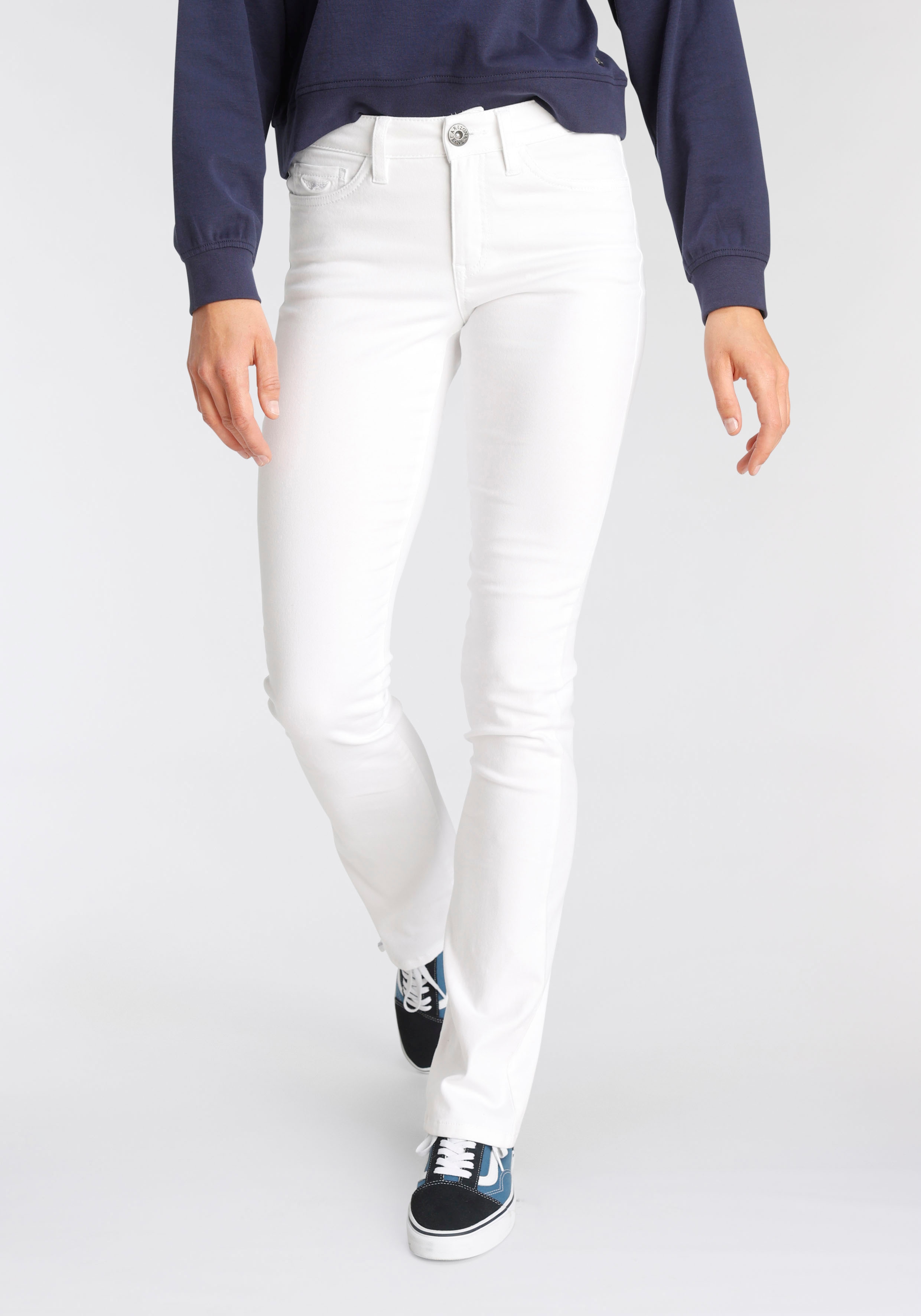 Bootcut-Jeans ARIZONA "Baby-Boot", Damen, Gr. 22, K + L Gr, weiß, Denim/Jeans, Obermaterial: 98% Baumwolle, 2% Elasthan, Basic, eng lang, Jeans, normale Leibhöhe, Bootcut, mit Coinpocket, mit Eingrifftaschen, Topseller