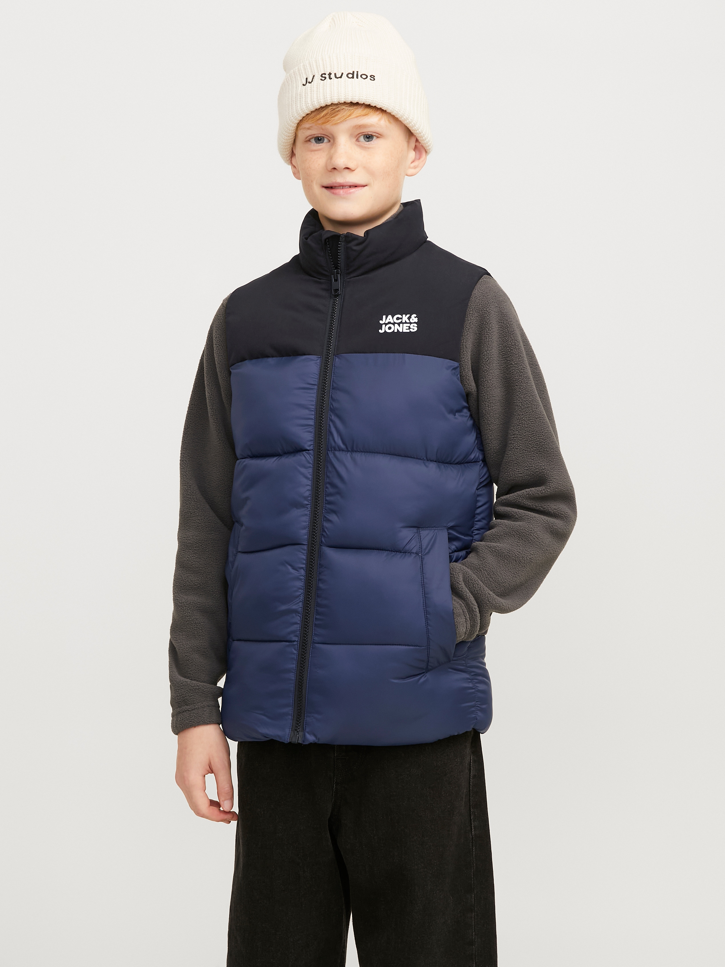 Steppweste JACK & JONES JUNIOR "JJETOBY einfach kombinierbar, gefüttert, stylisch", Jungen, Gr. 152, blau (navy blazer), Web, Obermaterial: 100% Polyester, colorblocking, regular fit, Westen Steppweste, colorblocking, casual, regular fit, Stehkragen