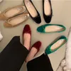 Neue Art Mode elegante Samt Ballerina Schuhe Frau Luxus Velours Ballerinas Damen Retro runde Zehen