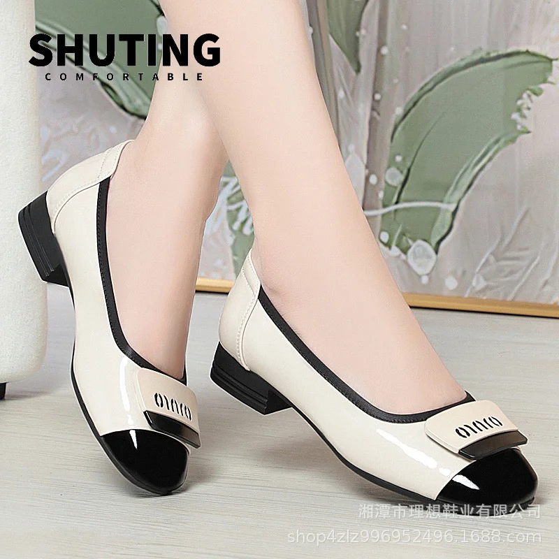 Weiches Leder Zauber Farbe Bogen Frauen weiche Sohle Low Heel Schuh neue Sommer bequeme Mode Schuhe elegante Mutter Single Schuhe