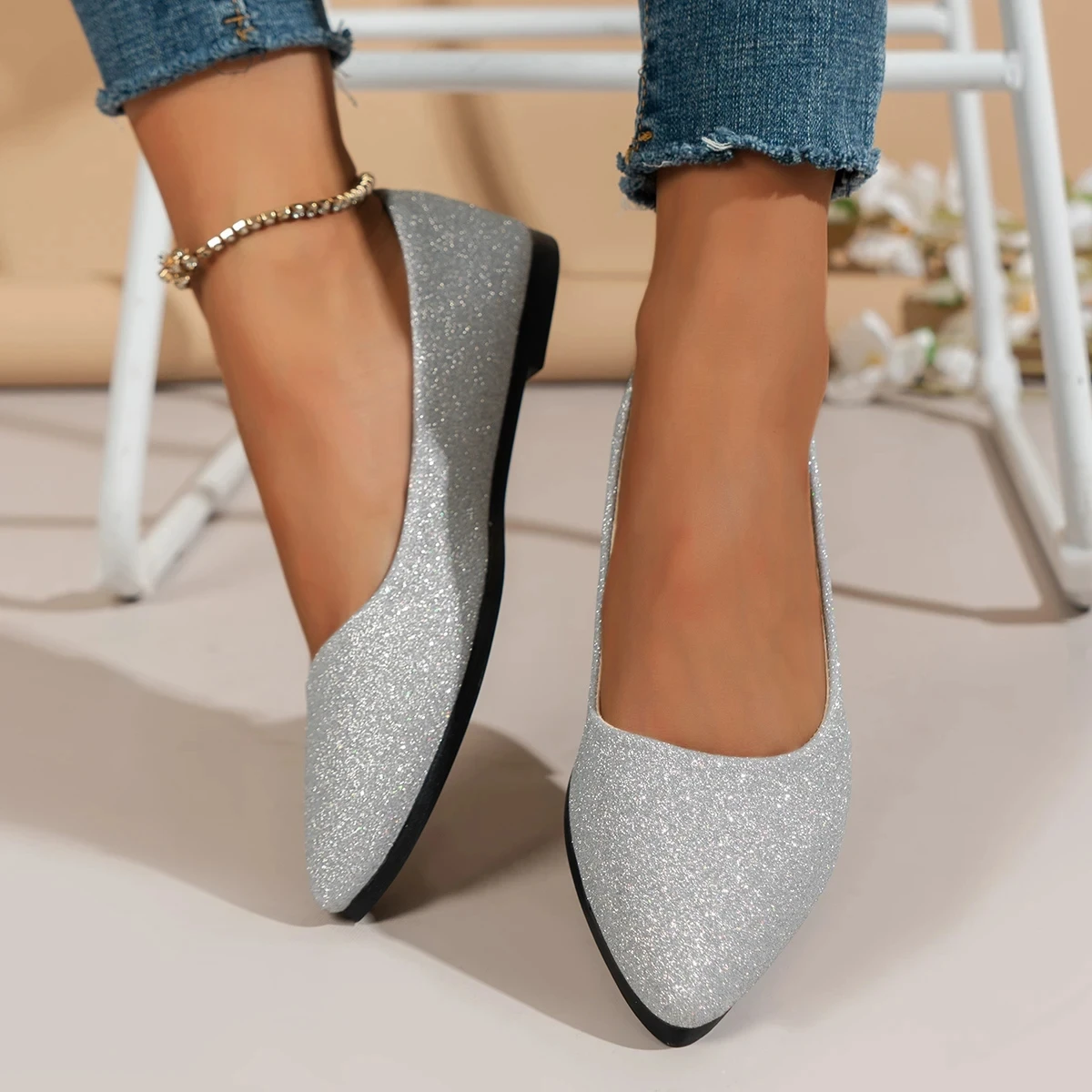 Neuankömmling 2024, Damen-Schuhe mit spitzer Zehenpartie, schöne und modische Sommerschuhe, flache Ballerina, bequeme, lässige Damenschuhe