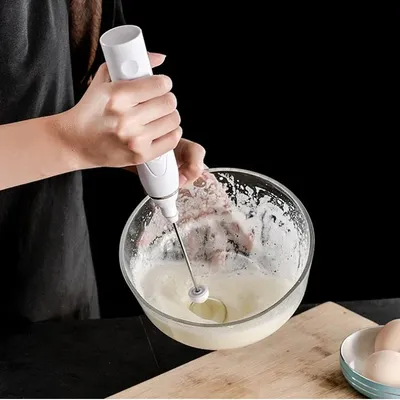 Egg Beater Stainless Steel Electric Egg Whisk Small Baking Tool Cream Blender Mini Egg-Breaking