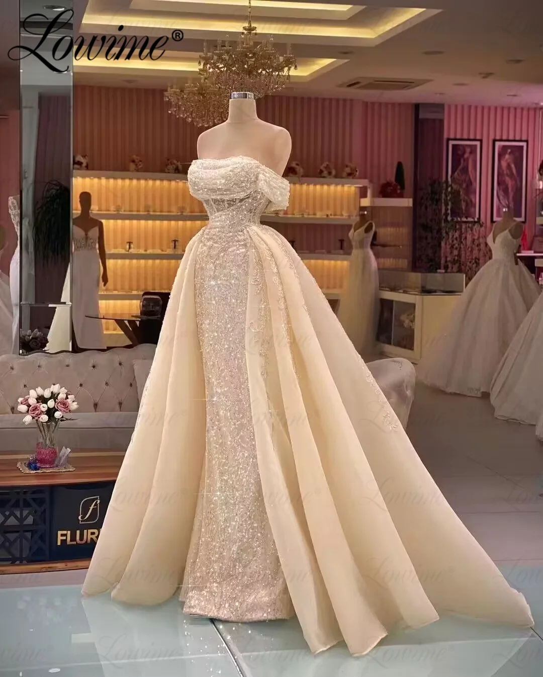 Lowime glänzendes Ballkleid träger lose lange Hochzeits feier Kleider Roben de Soiree Arabisch Perlen mit abnehmbaren Zug Abendkleider Image