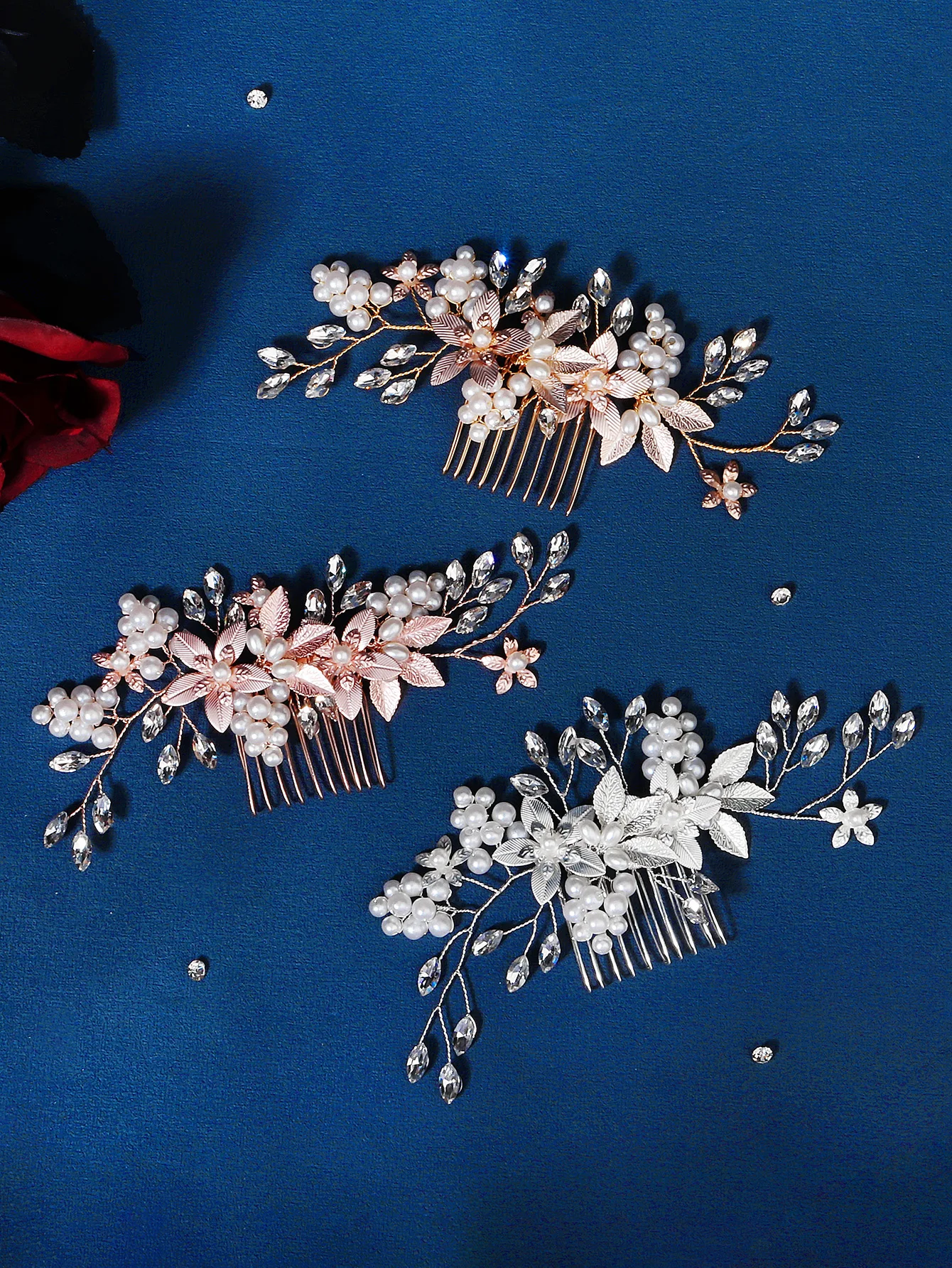 Luxus Blumen blatt Perle Haarkamm übertrieben Pop Braut Haars pangen handgemachte Strass Hochzeit Tiara Accessoires Image