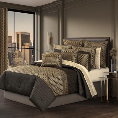 Metropolitan Bronze Comforter Set