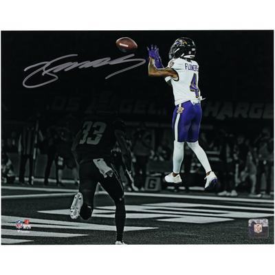 Zay Flowers Baltimore Ravens signiertes 11" x 14" Touchdown Catch Spotlight Foto Image