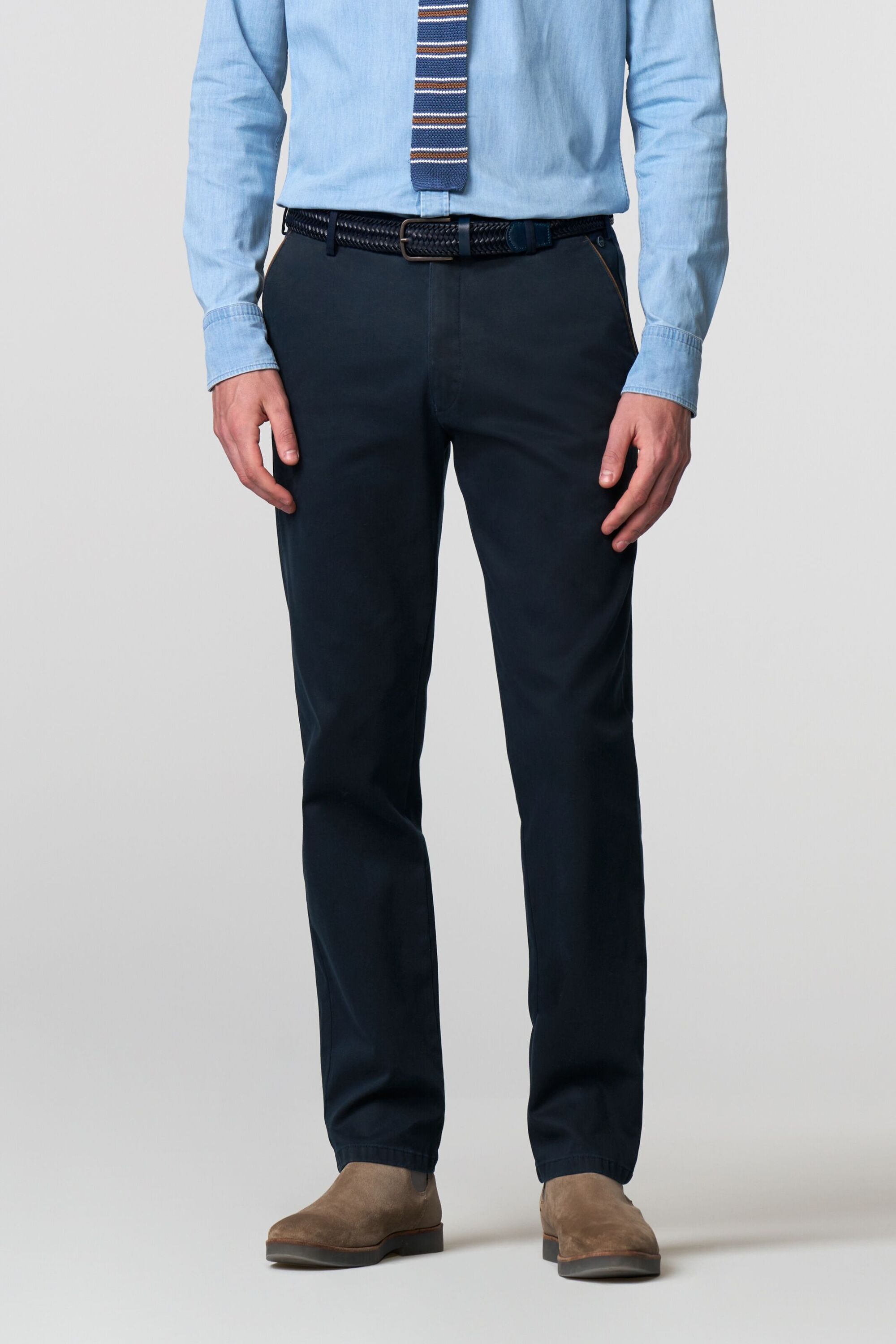 Chinos MEYER "New York", Herren, Gr. 34, Länge 32, blau (dunkelblau), 97% Baumwolle, 3% Elasthan, unifarben, regular fit lang, Hosen, aus reiner Bio-Baumwolle