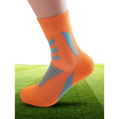 Hiking Socks Men Comfortable Workout Athletic Socks Thickened Moisture Wick Proof Crew Socks Work Socks Training Socks