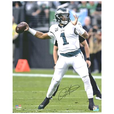Autogrammfoto von Jalen Hurts von den Philadelphia Eagles, 16 x 20 Zoll, weißes Trikot, Wurffoto Image