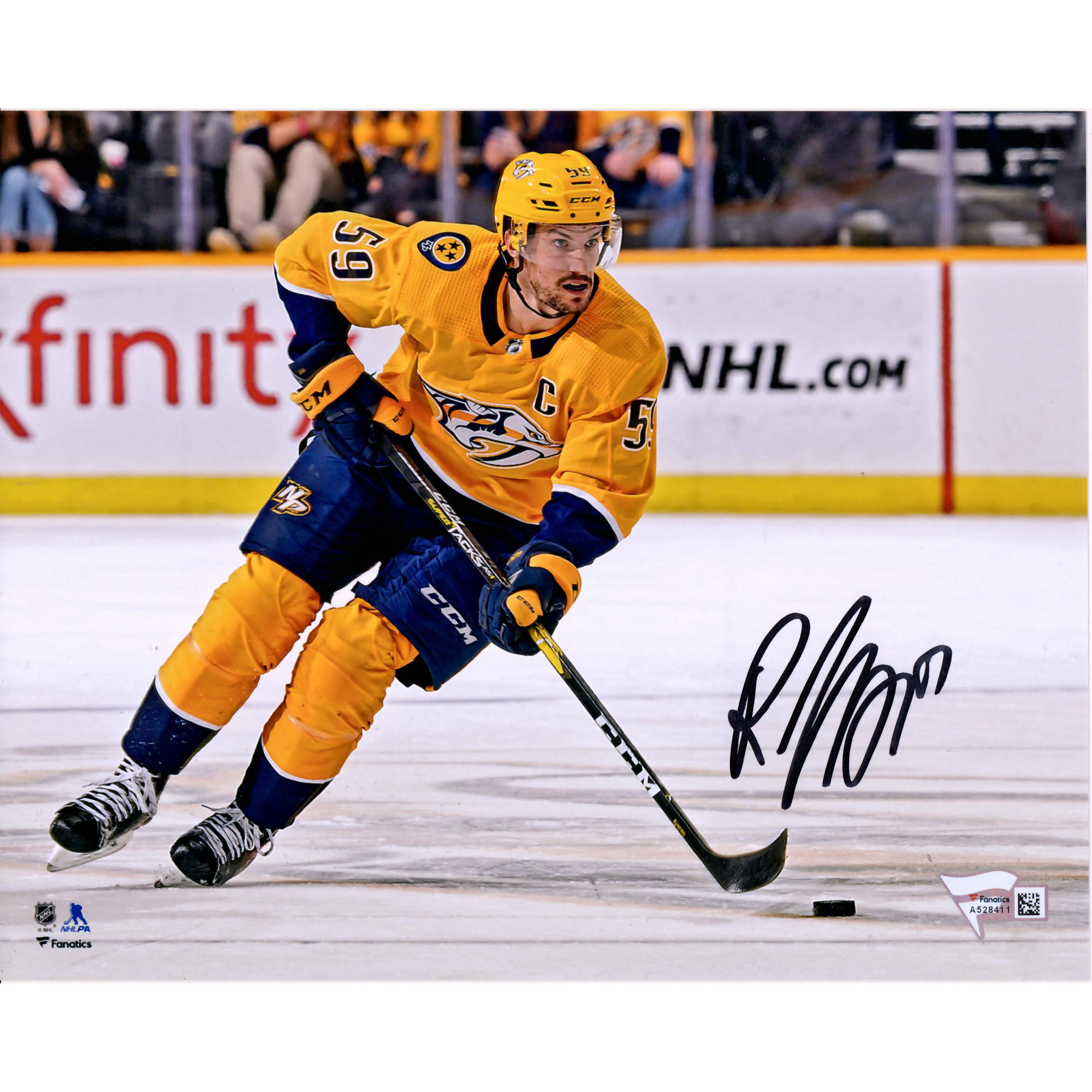 Roman Josi, Nashville Predators, signiertes 8" x 10" Gold-Trikot-Skating-Foto Image