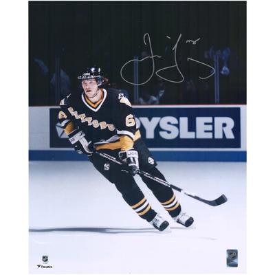 Jaromir Jagr, Pittsburgh Penguins, signiertes Eiskunstlauffoto, 16 x 20 Zoll, schwarzes Trikot Image
