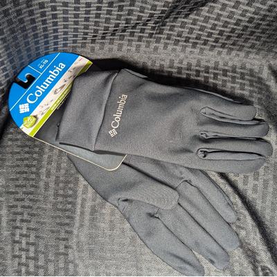 Columbia Accessories | Black Columbia Centrail Softshell Unisex Gloves. | Color: Black | Size: Various