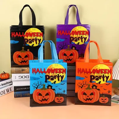 Halloween Non-Woven Personalized Gift Bag Fabrics Hand Tote Bags For Gifts Wrapping Trick Or