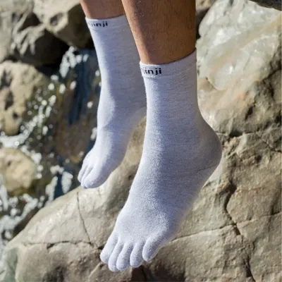 Injinji five-finger socks coolmax sports casual split toe socks.