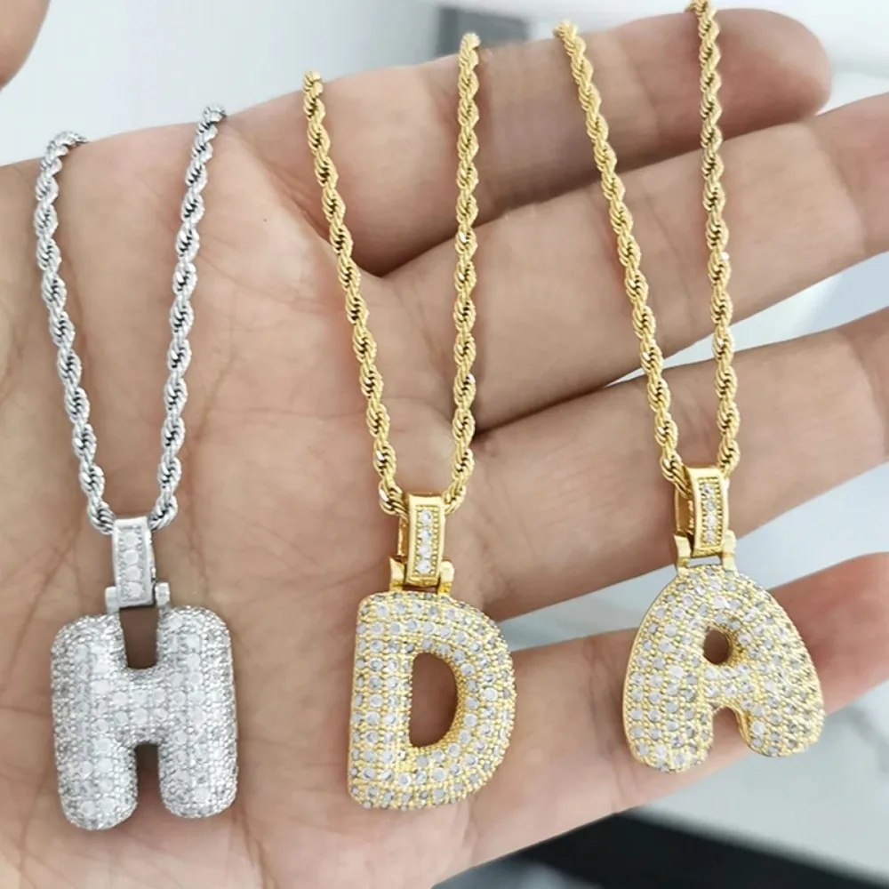 QMHJE Initial Charm A-Z Buchstaben Halskette Damen Herren Halsband Edelstahl Seil Kette Fett Alphabet Gold Silber Farbe Hip Hop Iced