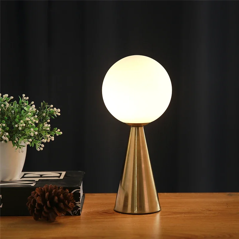 Nordic Glas Ball Tisch Lampen Gold Metall Kegel Tisch Lichter Wohnzimmer Neben Lampe Studie Schreibtisch Lampe Buch Licht Kunst deco Leuchte