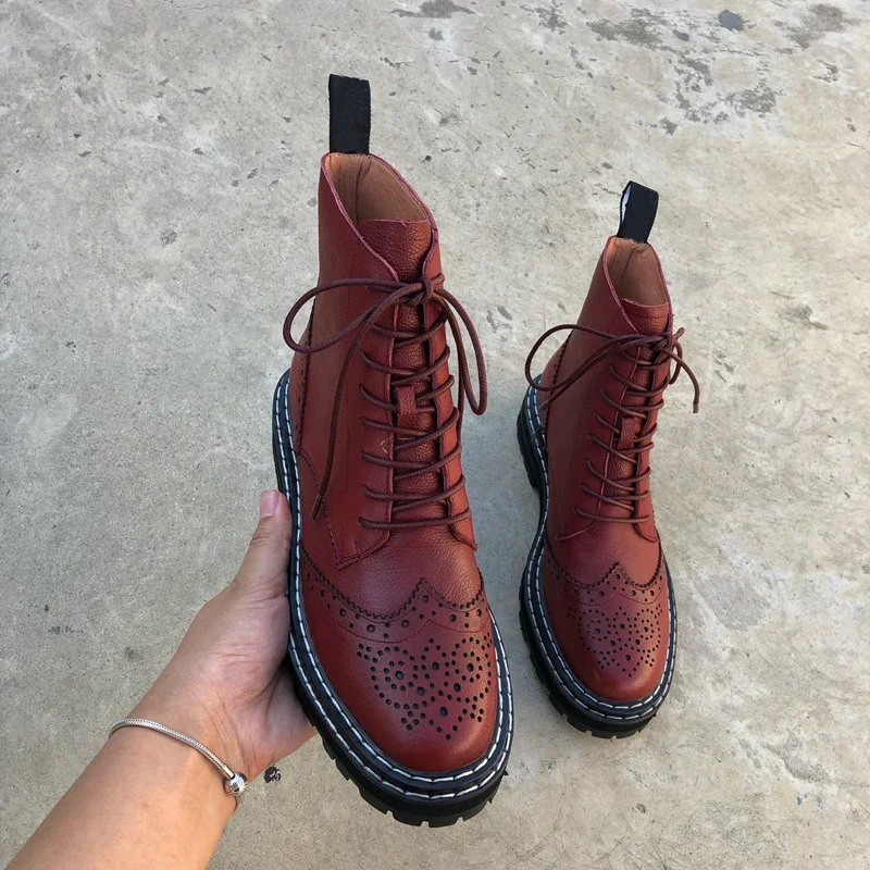 INS 2023 Frauen Stiefeletten Rindsleder Chunky Ferse Schuhe Herbst Winter Damen Schuhe Lace Up Kurze Stiefel Motorrad Frau Stiefel