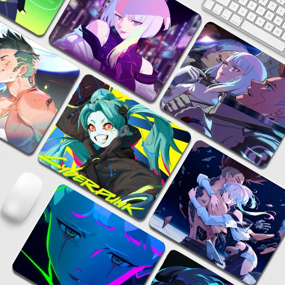 Anime C-Cyberpunk-E-Edger unner DIY Cartoon Anime Gaming Mauspad Tastatur Maus matten glatte Firma Schreibtisch Matten Image