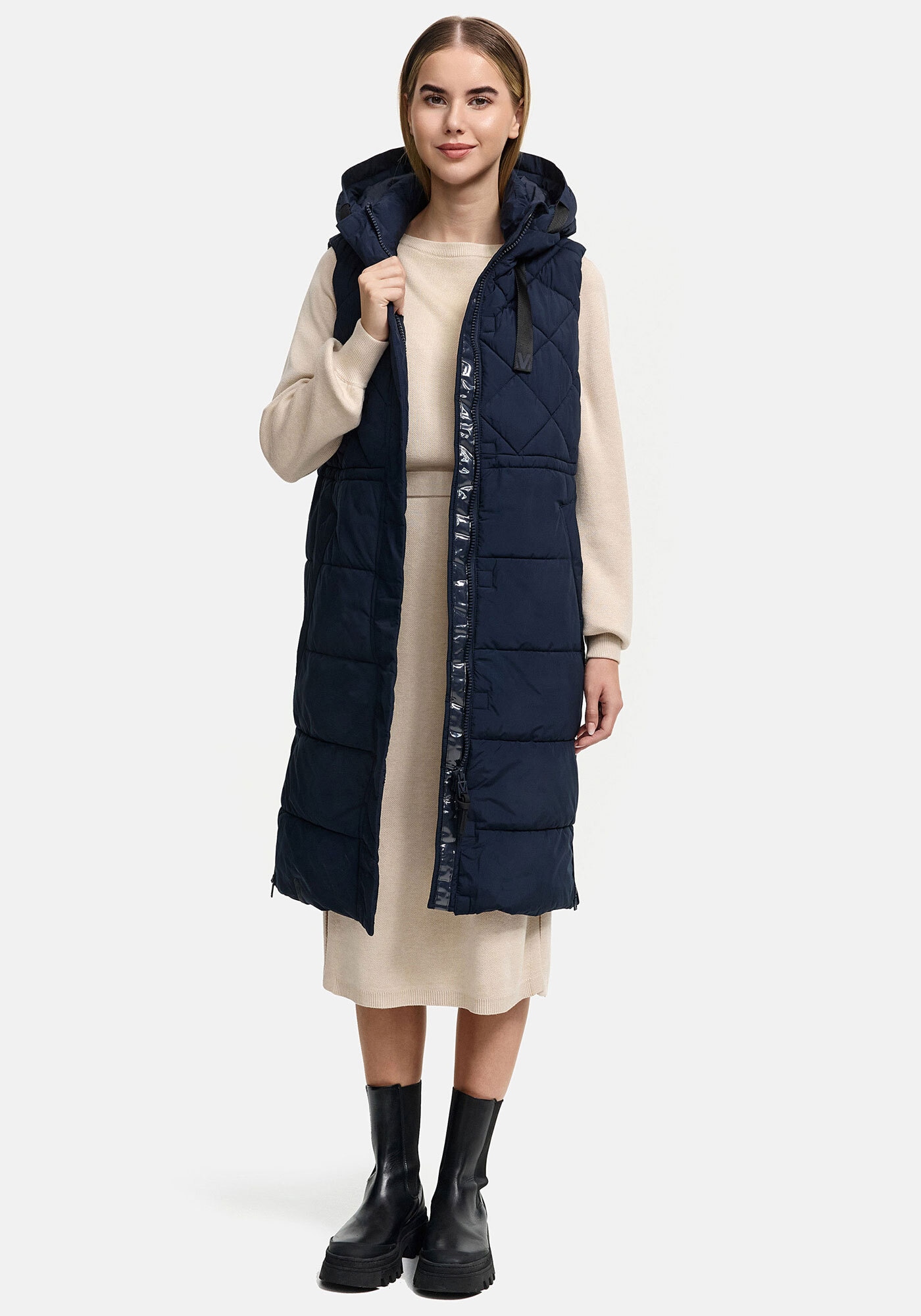 Steppweste MARIKOO "Narikaa", Damen, Gr. M, blau (navy), Obermaterial: 100% Polyester; Innenmaterial: 100% Polyester, Westen, mit weichem Teddyfell Image
