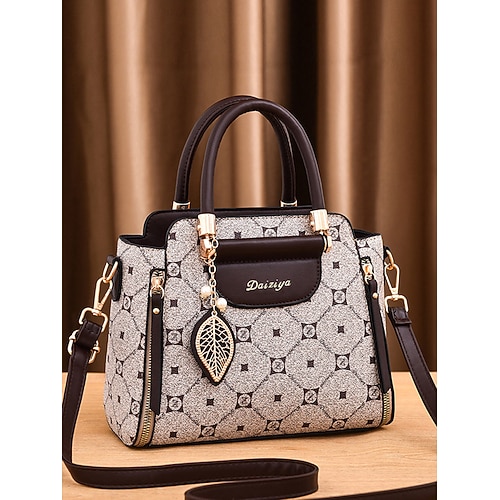 elegante Damenhandtasche aus Kunstleder mit roten Akzenten und Blattgold-Anhänger – Designer-inspirierte Umhängetasche mit verstellbarem Riemen