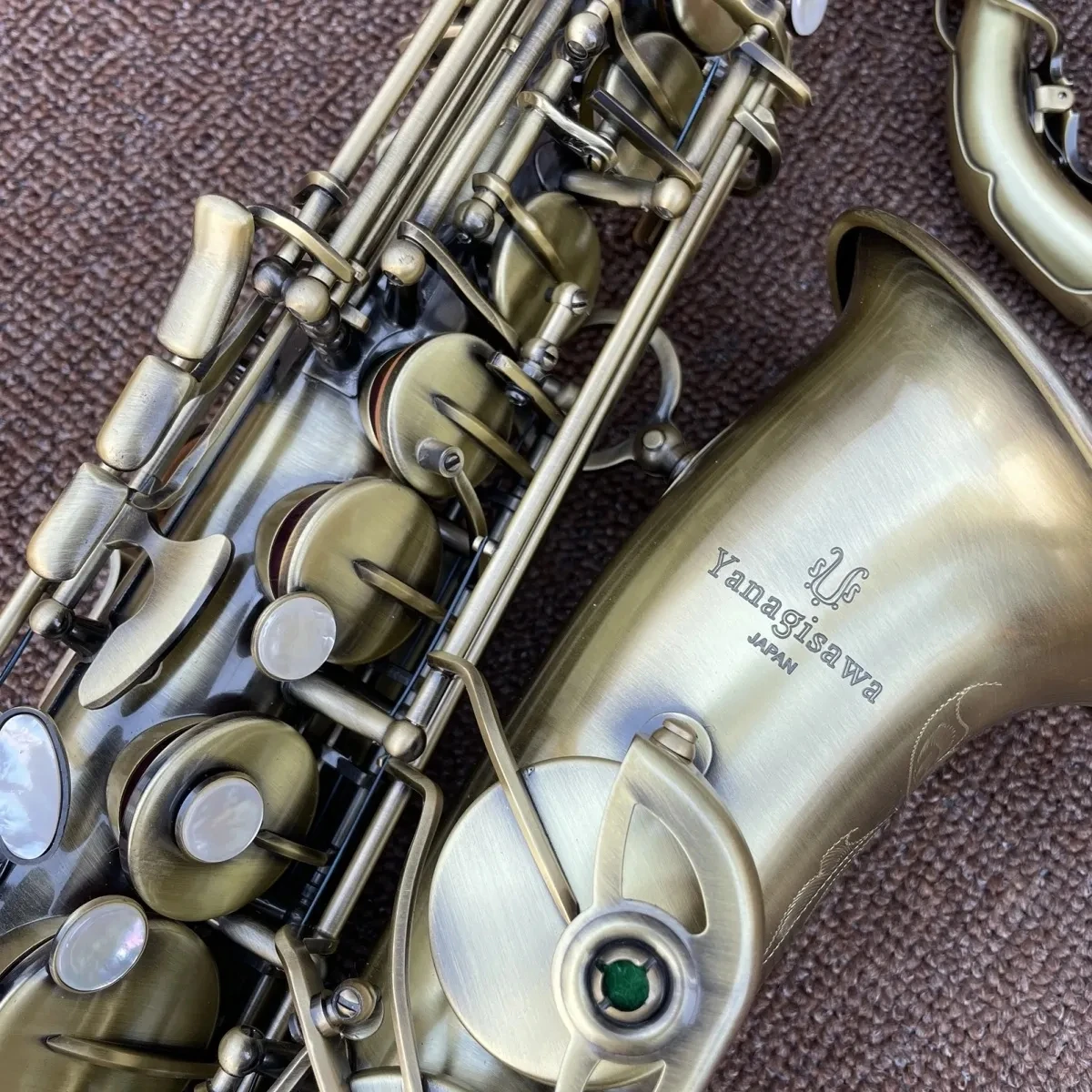 Japan W01 professionelles Saxophon mit flachem E-Taste, antikes Bronze-Altsaxophoninstrument aus gebürstetem Altsaxophon Image