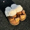 Sanrio Hello Kitty Plüsch-Hausschuhe, warme Winter-Hausschuhe für den Innenbereich, braun, flach,