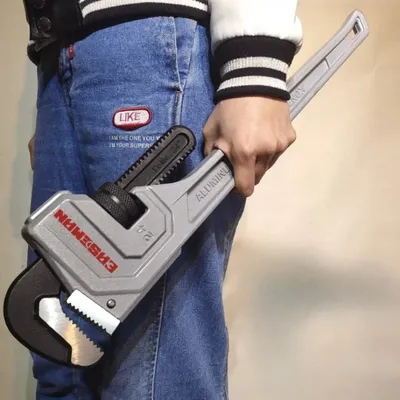 Aluminium Alloy Multi-purpose Heavy Duty Wrench Household Universal Pipe Wrench Adjustable Straight Water Pipe Pliers Hand Tools