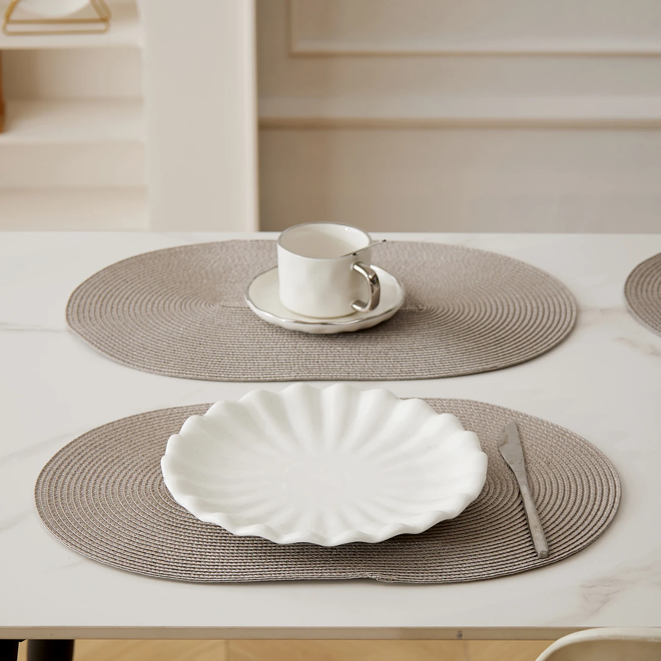 4PCS/6PCS 45x30cm Oval Woven Tischset Nordic Nicht-slip Coaster Pad Esstisch matte Geschirr Home Küche Dekor Image