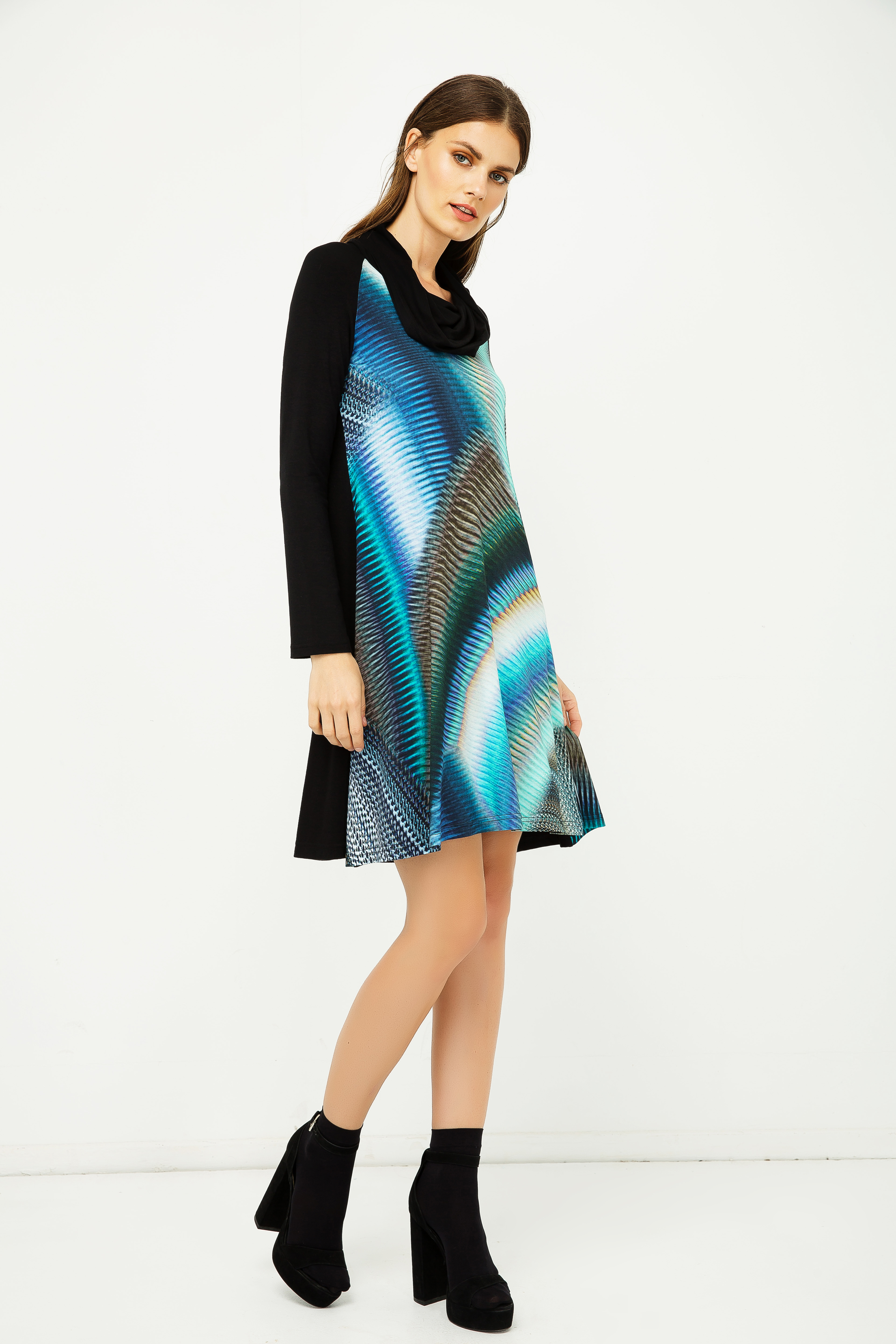 A Line Print Kleid mit Rollkragen in Petrol