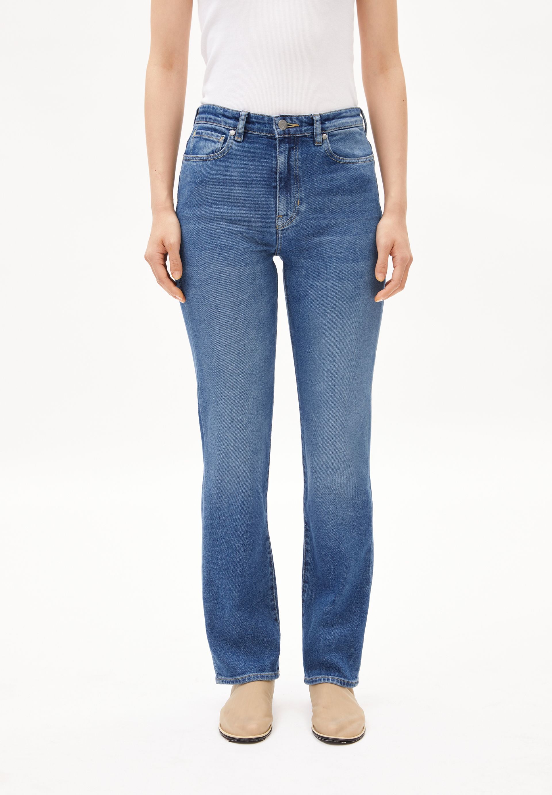 CARENAA | Jeans Straight Leg Mid Waist Bio-Baumwoll Mix Comfort-Stretch - blau (30-32)