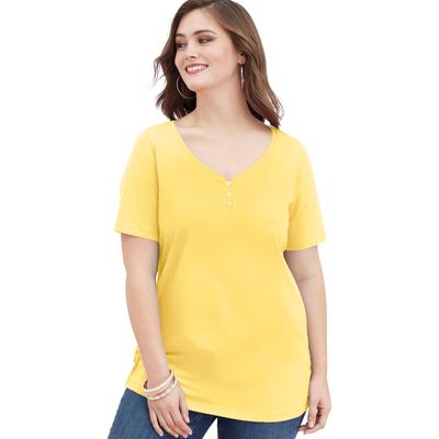 Plus Size Women's Short Sleeve Sweetheart Ultimate Tee by Roaman's in Lemon Mist (Size 3X) T-Shirt