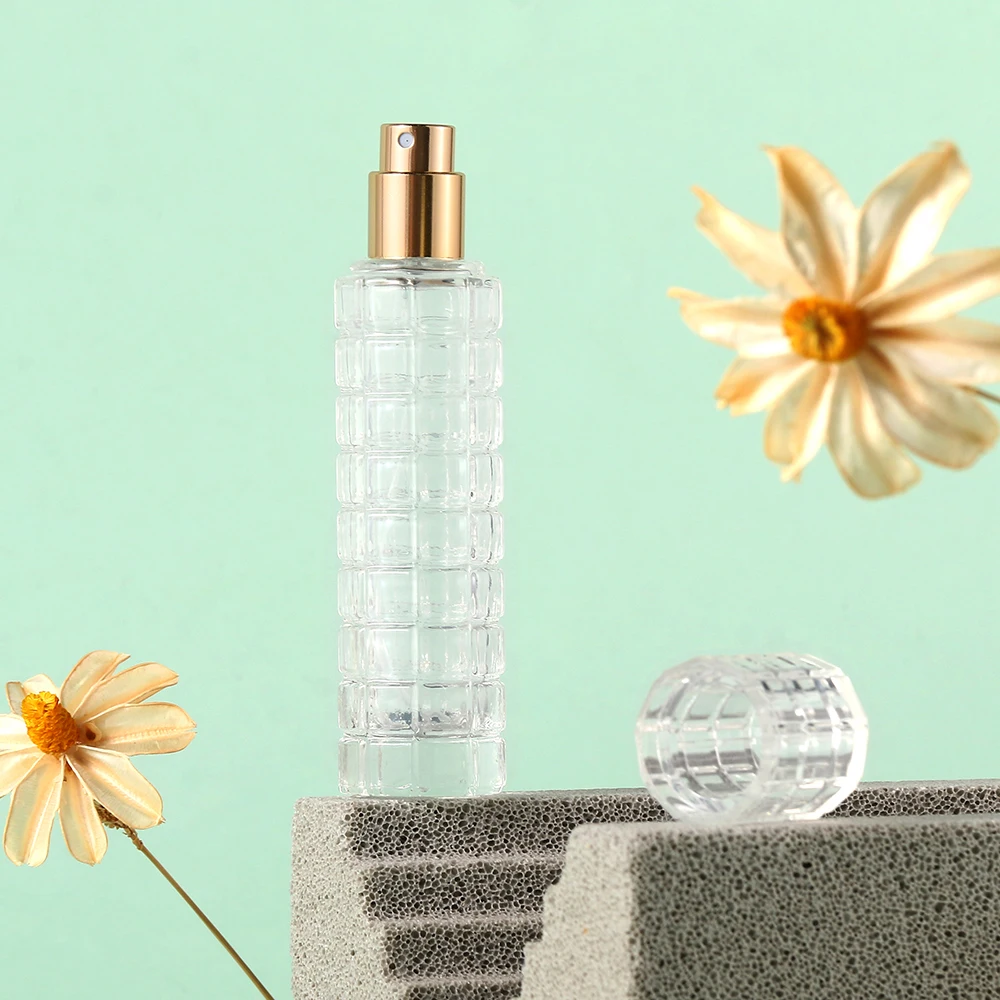 1pc 30ml nachfüllbare Klarglas-Feinnebel-Sprüh parfüm flaschen, Zerstäuber flasche für Gesichtskörper-Sprays (Gold deckel) Image