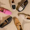 Flache Damenschuhe 42/43/44 große Freizeitschuhe mit rutschfester Gummisohle (übergehend, um eine Größe größer als normale Größe zu kaufen)