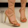 Neue Sommer elegante Riemen einfarbige quadratische Zehen High Heels offene Zehen Mode sexy Bankett Damenschuhe Pumps Damenschuhe