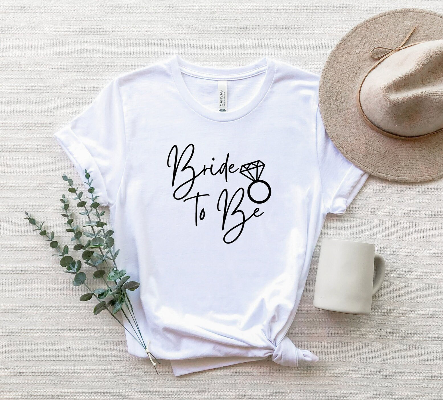 Camicia Bride To Be, Camicia da sposa, T-shirt Bride To Be, Camicia da addio al nubilato, Regalo per sposa, T-shirt da sposa, Camicie da sposa carine
