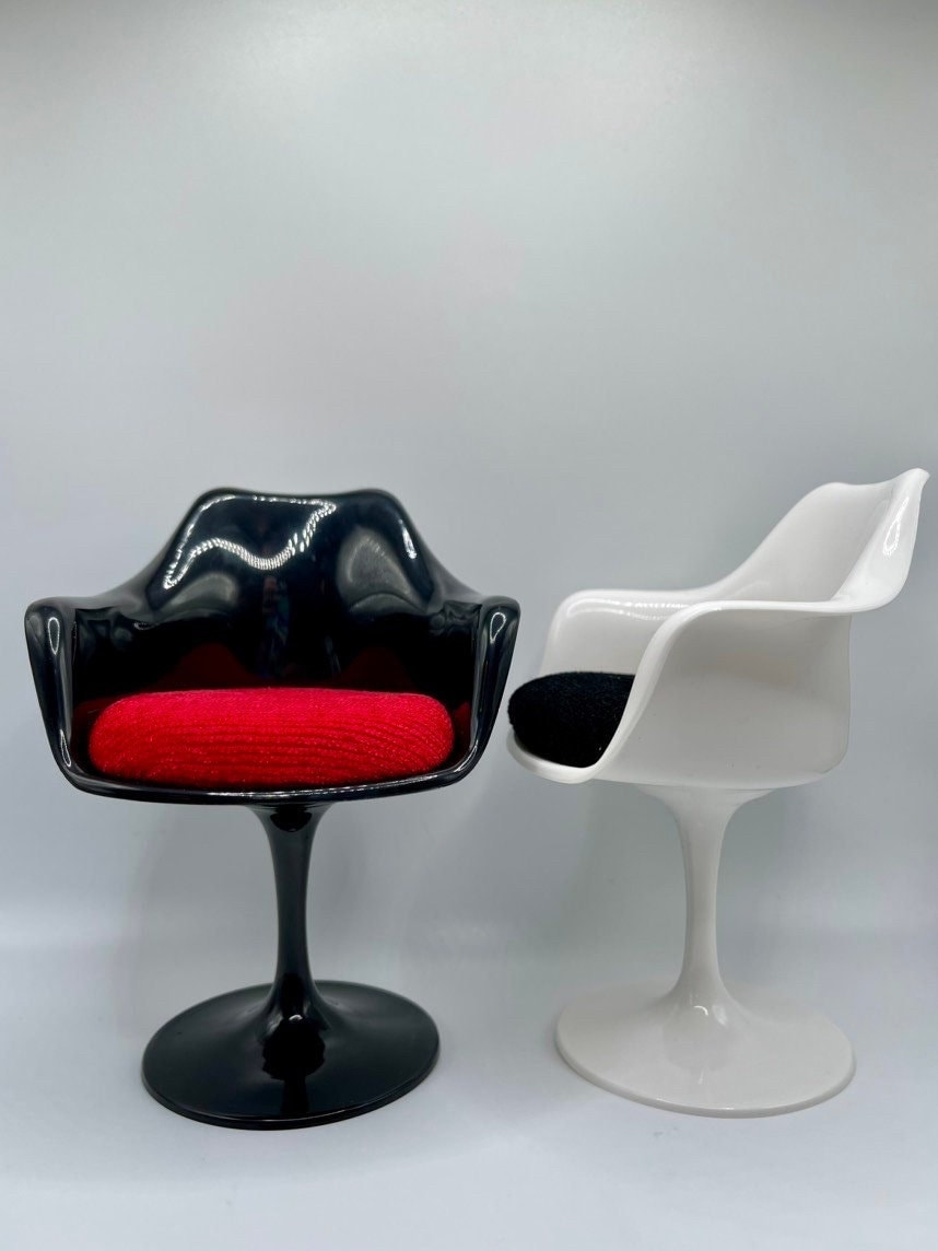 Sedia Tulip in miniatura in scala 1:6, stile Mid-Century Modern, in acrilico, design MCM, sedia in miniatura per casa delle bambole Barbie - Nero, Ros