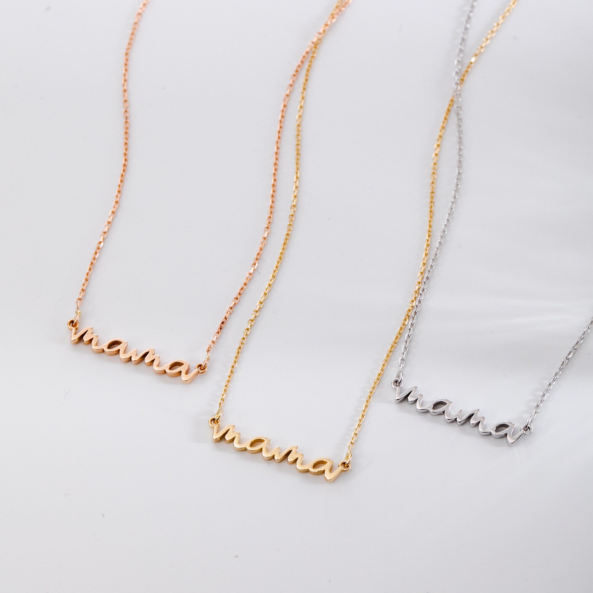 Collana per mamma in oro massiccio 14K 18K * Collana per mamma piccola in oro massiccio * Delicata collana in oro * Collana per nonna * Ottimo regalo