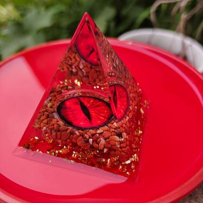 TEMU Eye Pyramid - Enhances Magnetic Field & Chakra Energy, Home Decor