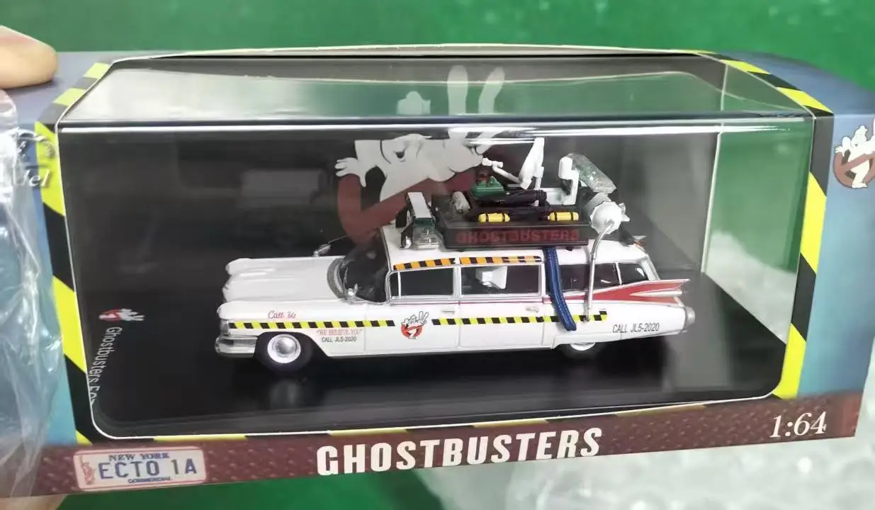 YS 1:64 Filmversion des Ghostbusters Druckguss-Modellautos Image