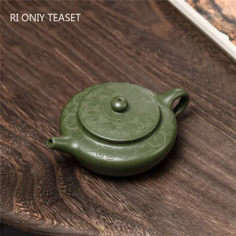 170 ml chinesische Yixing lila Ton Teekanne berühmte handgeschnitzte Teekanne Tee-Ei handgemachte Schönheit Wasserkocher rohes Erz Zisha Tee-Set