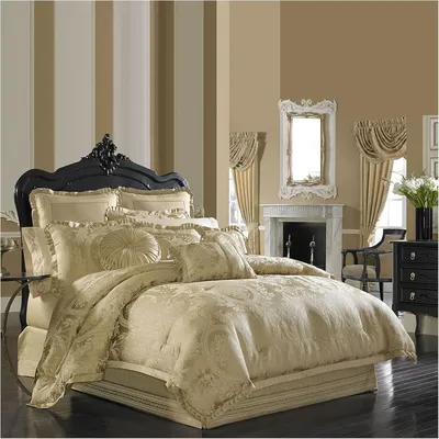 ""Napoleon"" Comforter Set In Gold, King